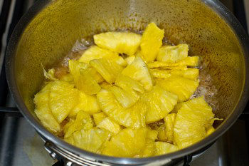 Pineapple Upside Down Cake 5