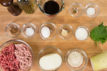 Wafu Hambagu Ingredients