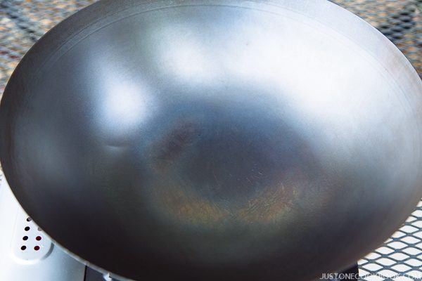 how to season a wok step by step-10