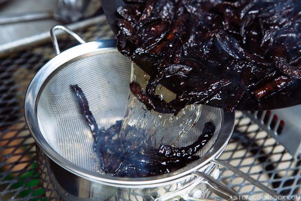 how to season a wok step by step-28