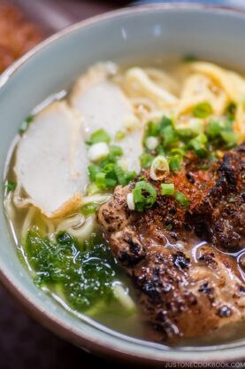 Okinawa soba at onnanoeki (Nakayukui Market) - Okinawa Travel Guide | justonecookbook.com