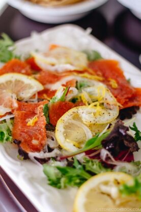 Smoked Salmon Salad with Lemon Vinaigrette | www.justonecookbook.com