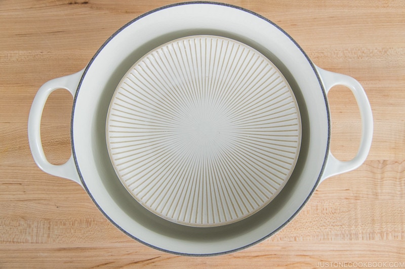 DIY Steamer | Easy Japanese Recipes at JustOneCookbook.com