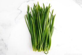 Garlic Chive (Nira)