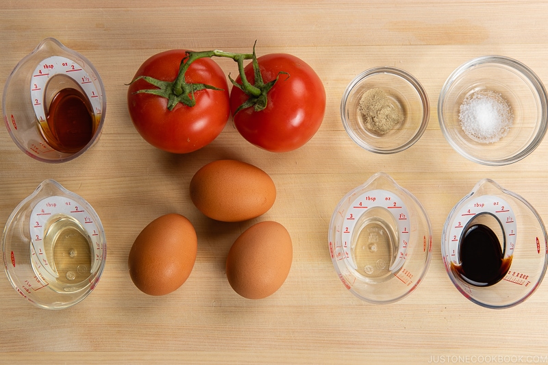 Stir Fried Tomatoes and Eggs Ingredients