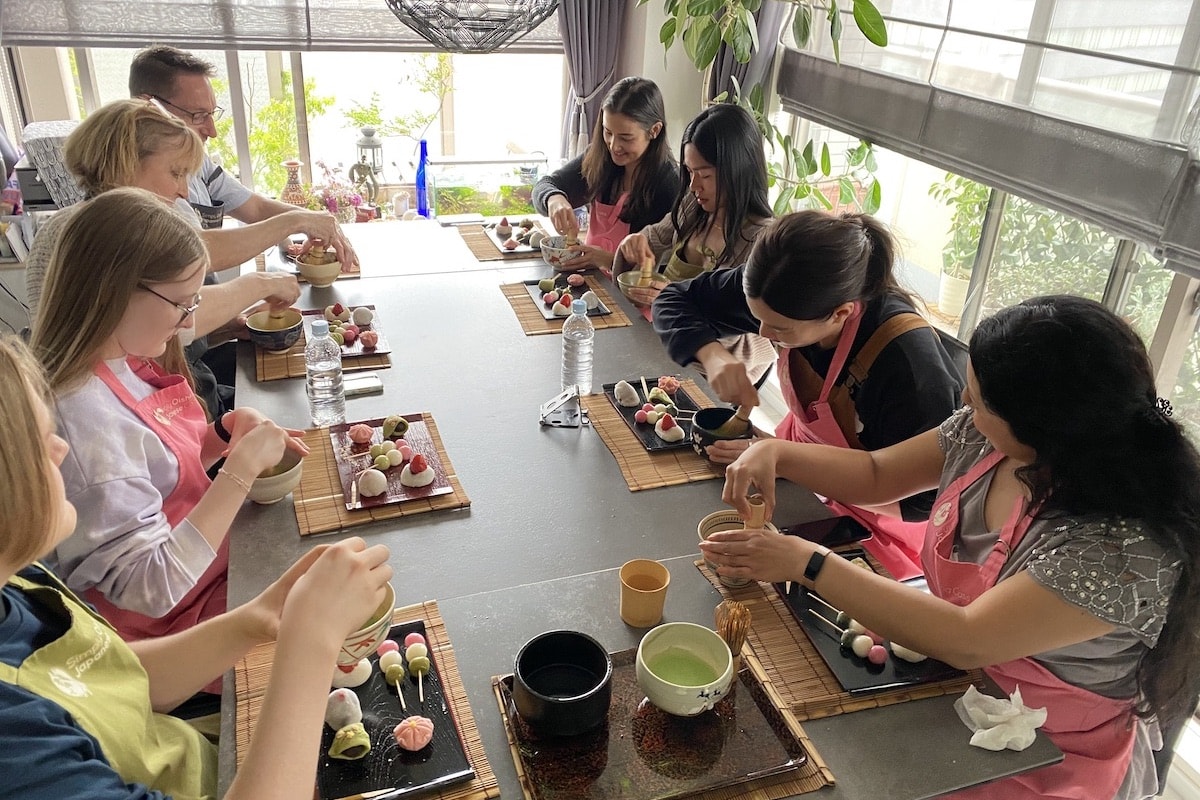 Students making matcha to enjoy with their wagashi