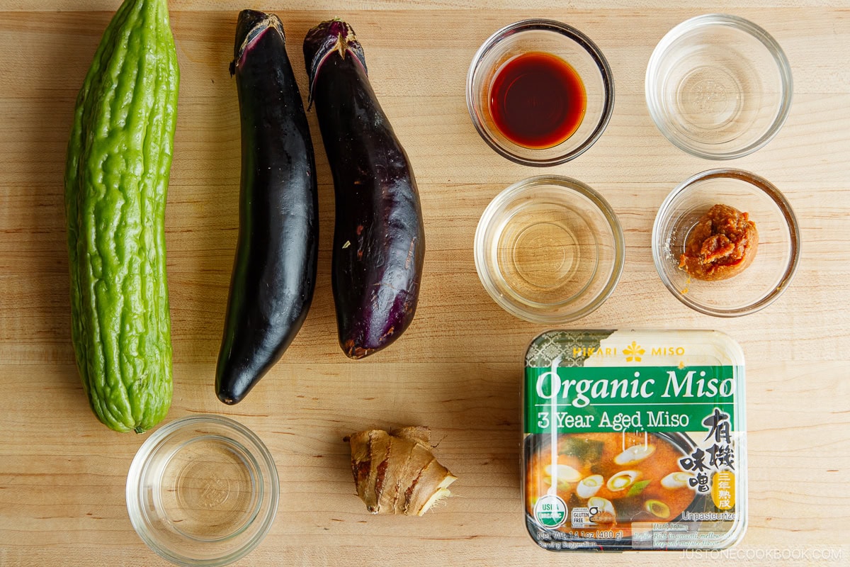 Stir-Fried Bitter Melon and Eggplant Ingredients