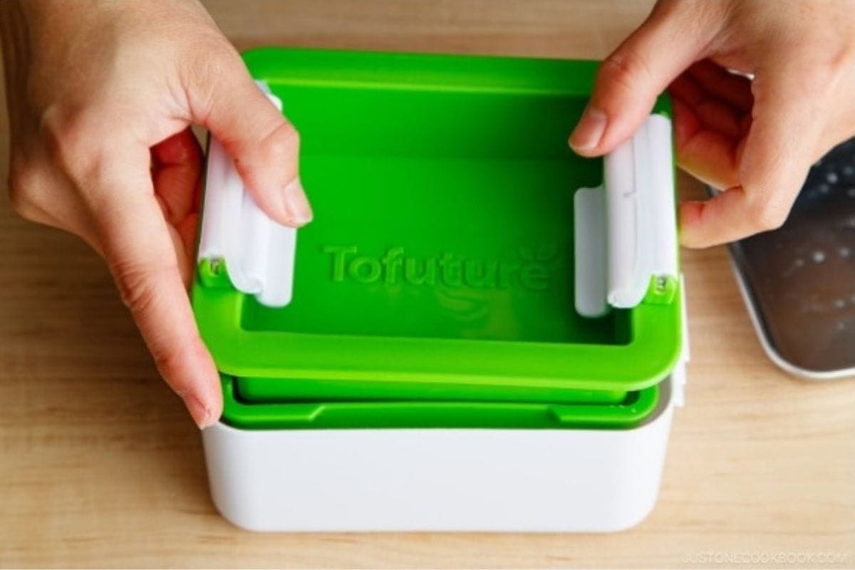 Tofuture Tofu Press