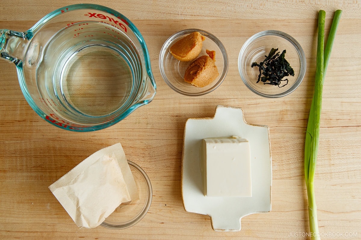 10 Min Meal - Miso Soup Ingredients