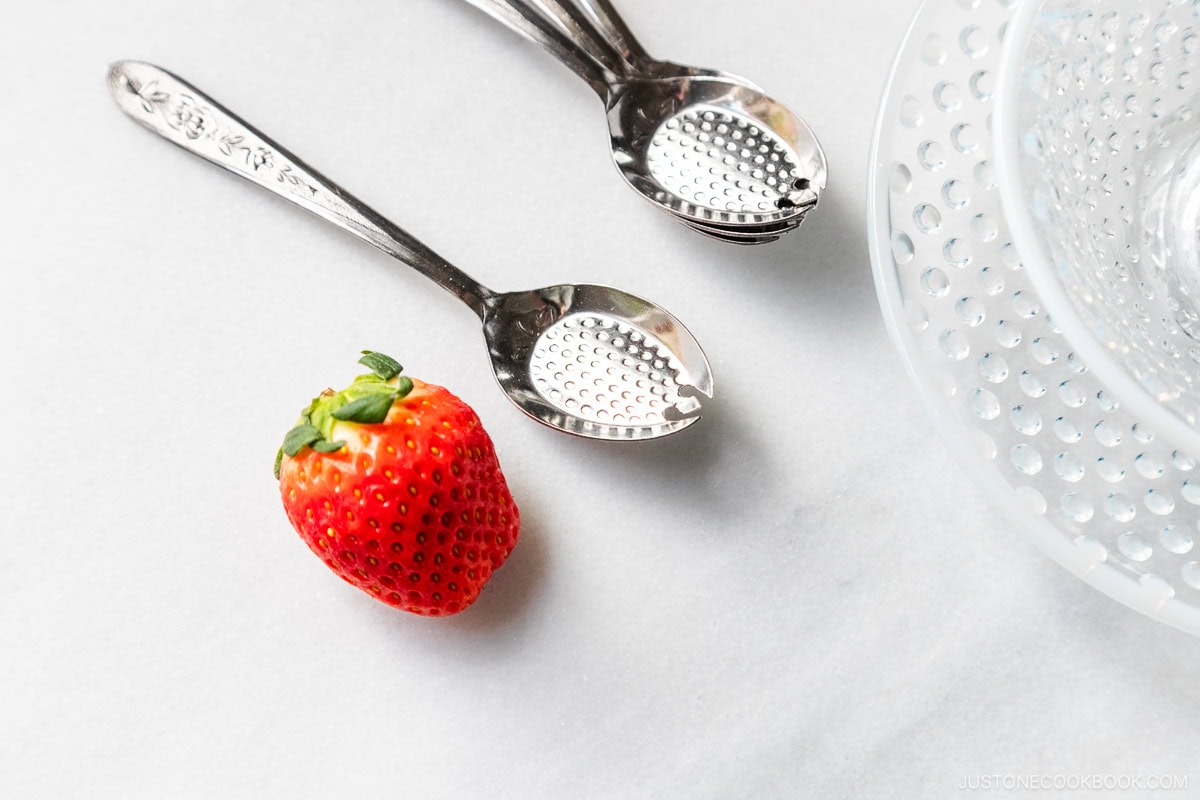 Strawberry and Japanese strawberry spoons.
