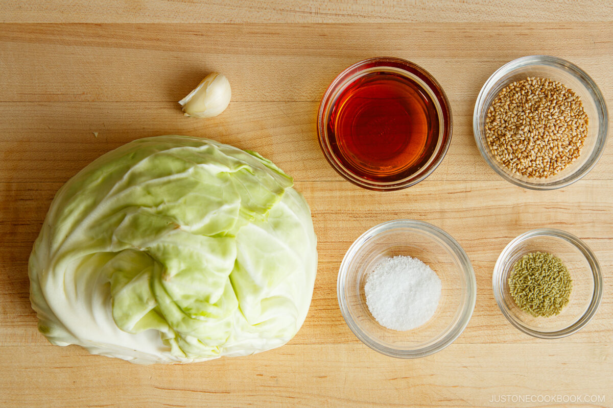 Yamitsuki Cabbage Ingredients