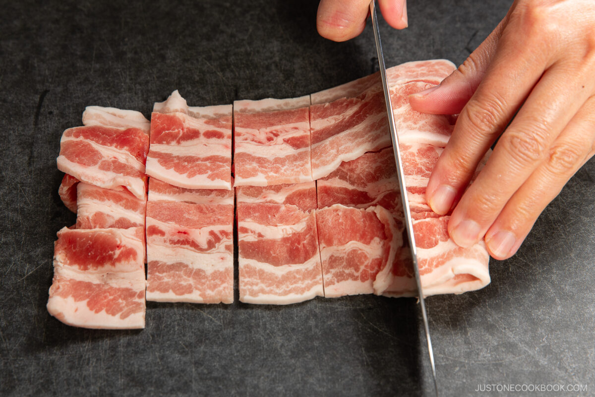 Cut the pork belly slices.