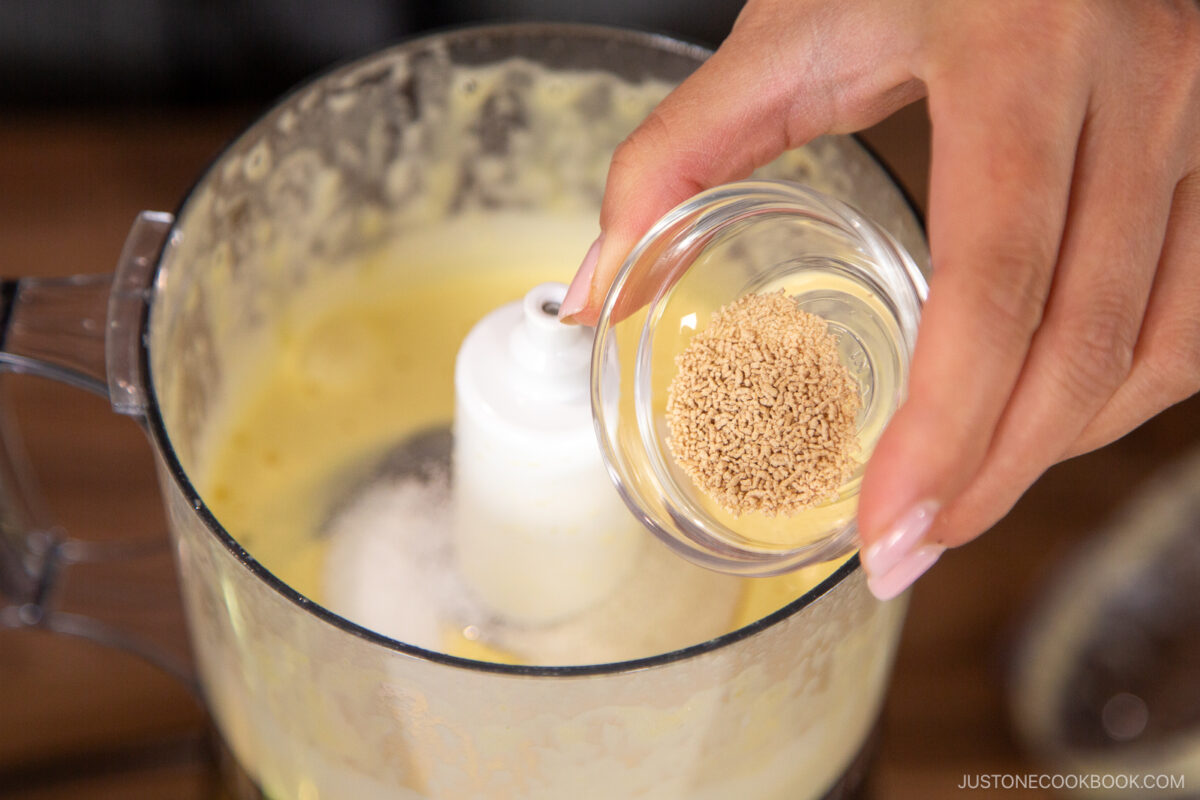 Add the kosher salt, sugar, and dashi powder and give everything a whirl again.