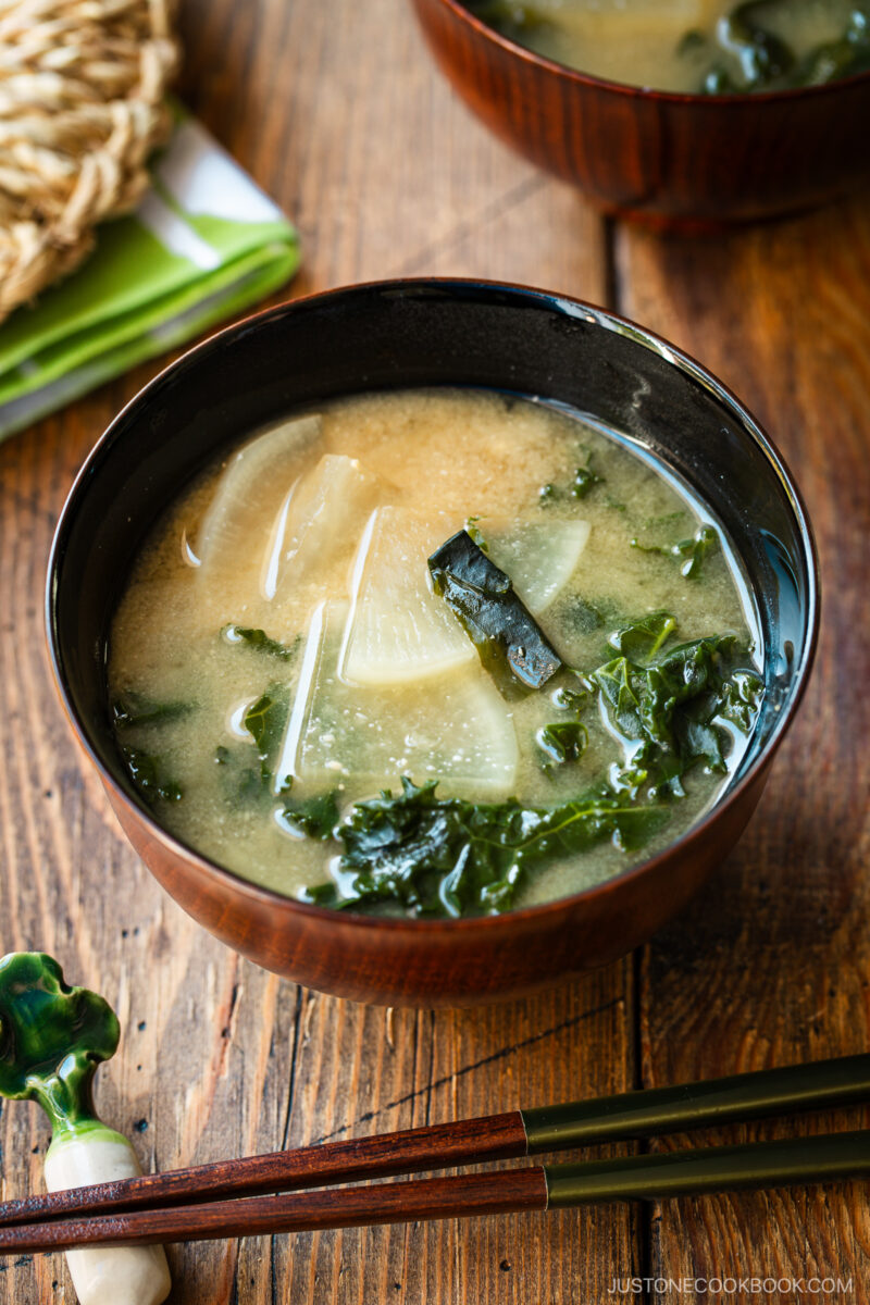 Lacquerer miso soup bowls containing Kale Daikon Miso Soup.