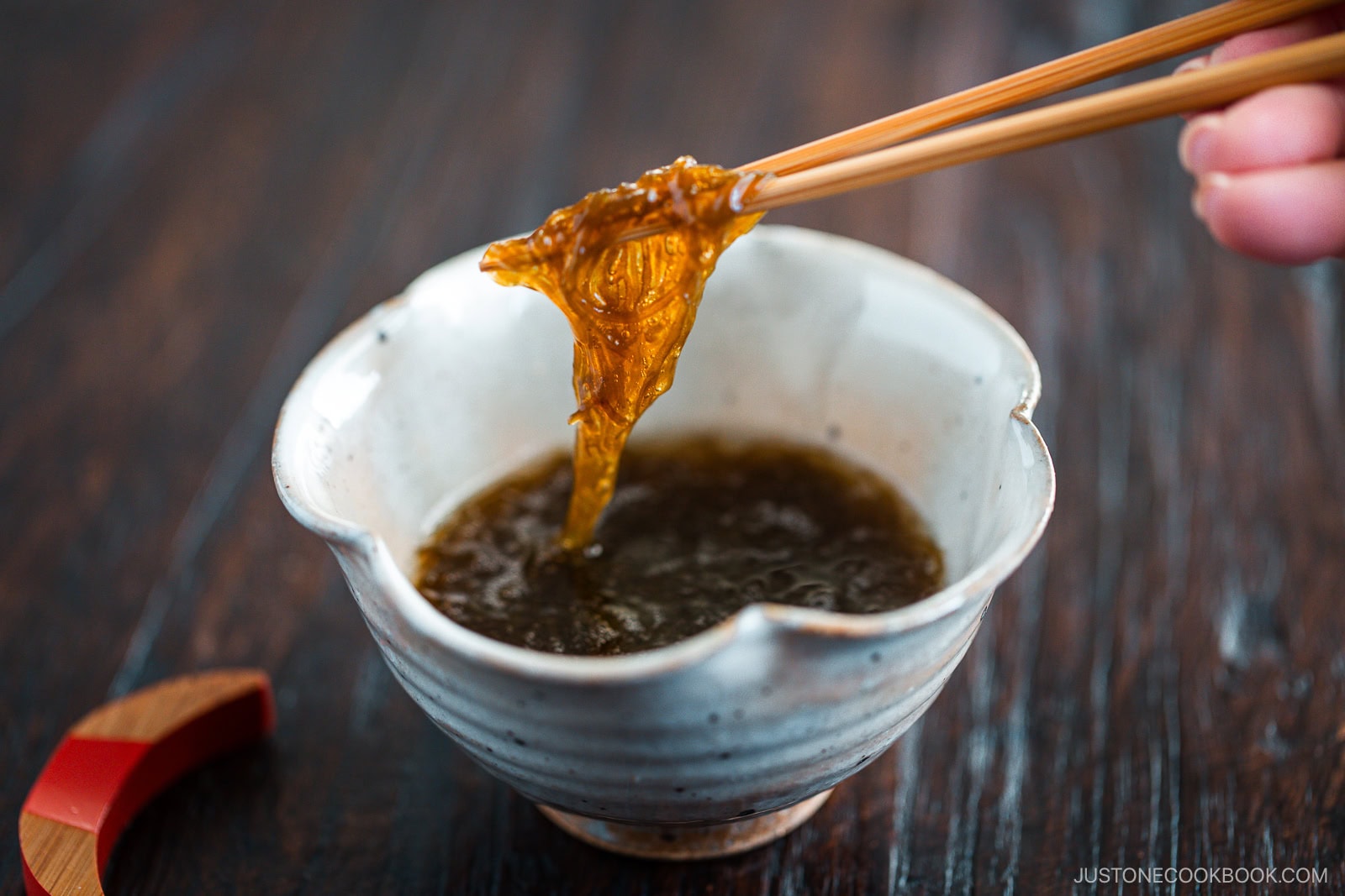 Mozuku served in a white ceramic bowl.