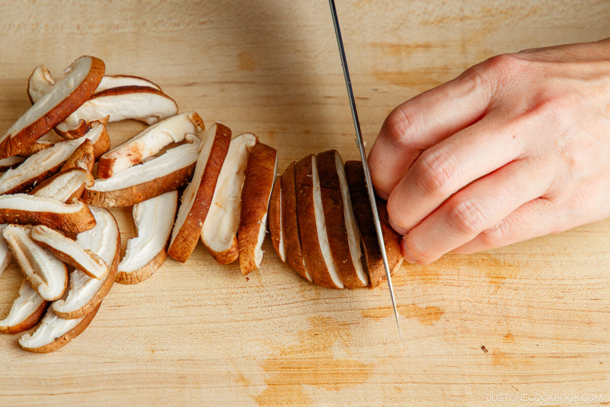 Slice the shiitake mushrooms.