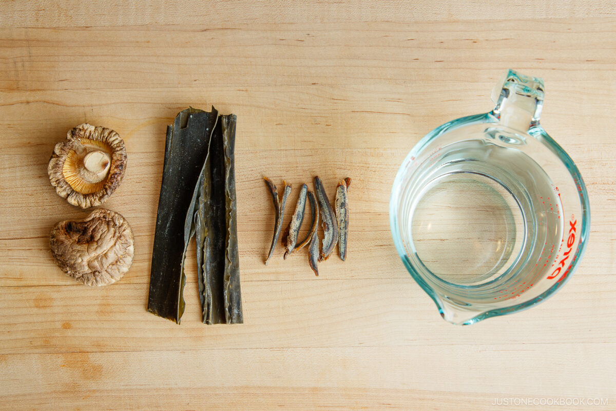 Easy Tonkotsu Ramen Recipe Ingredients 2