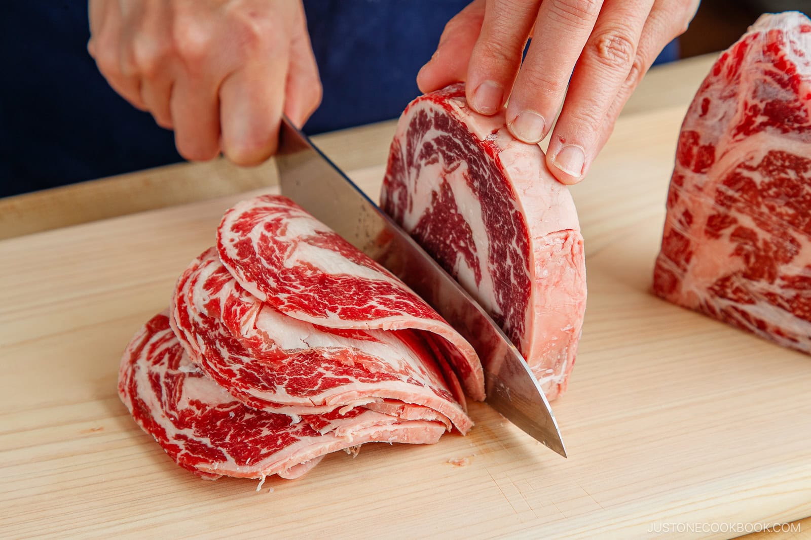 How to Slice Meat Thinly: Beef