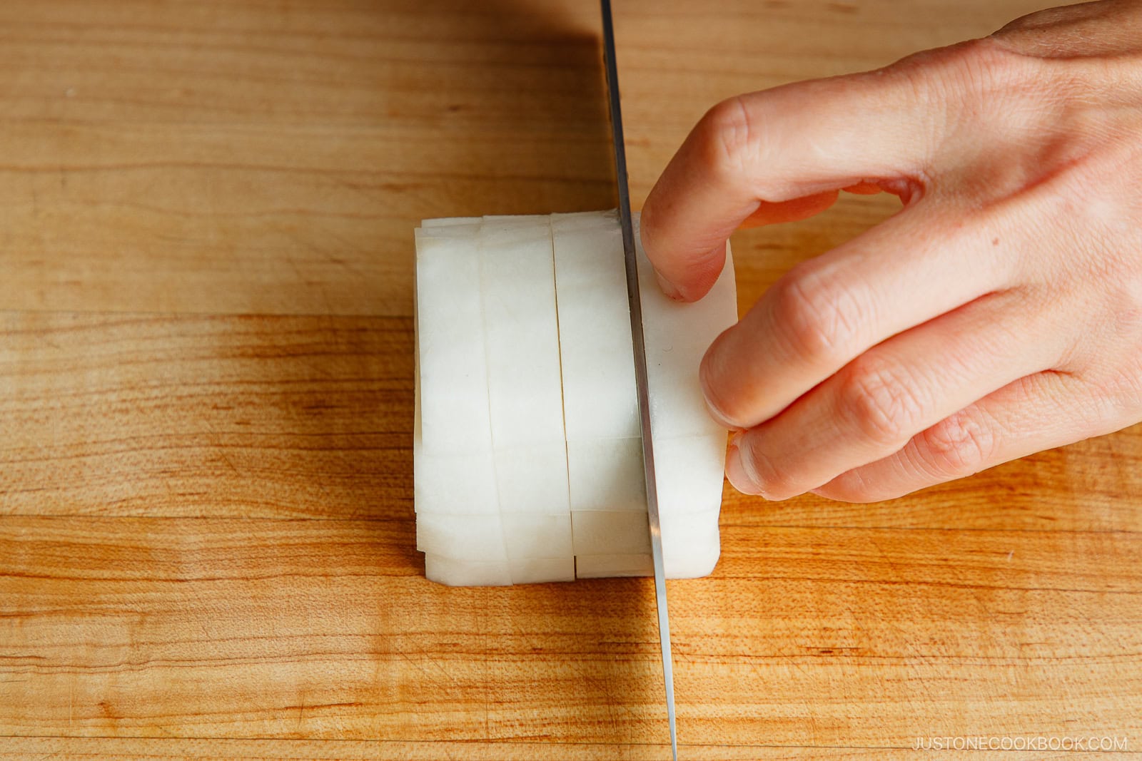 Japanese Cutting Techniques: Hyoshigiri