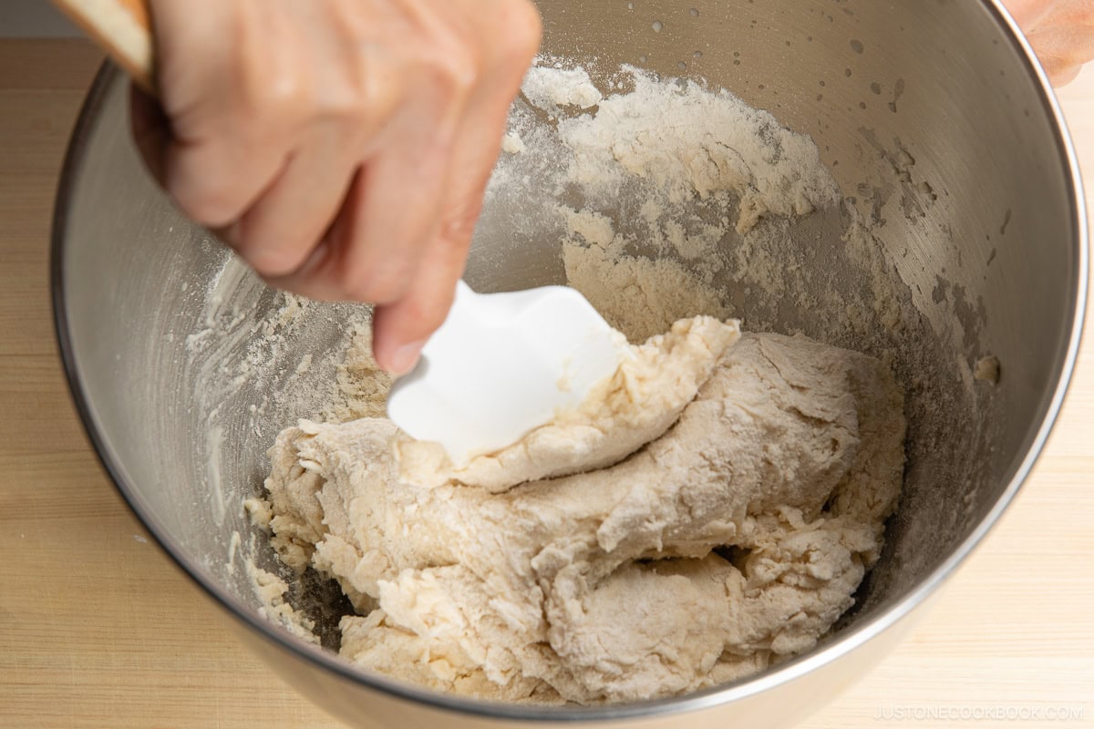 Combine with a spatula.